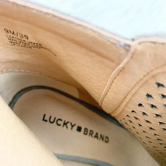 Lucky Brand "Lakyn" Taupe Perforated Peep Toe Ankle Boots/Booties Women's Size 9 - Picture 8 of 11